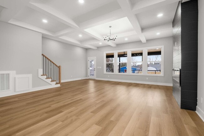 Building Photo - 2015 9th Ave N