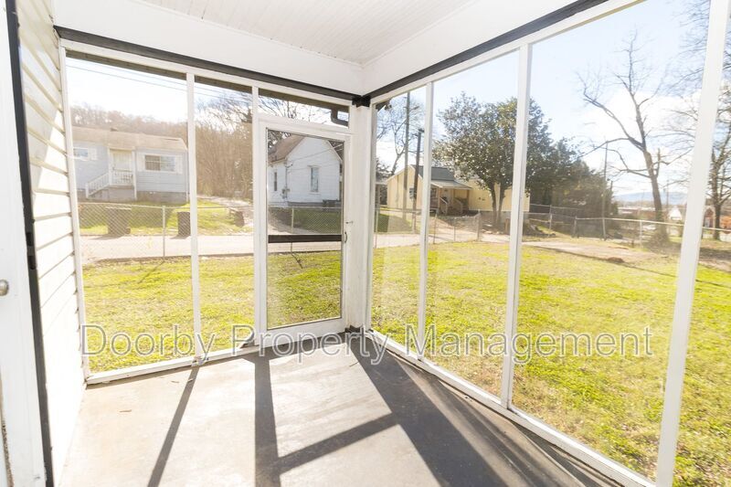 Building Photo - 2607 Andrews St