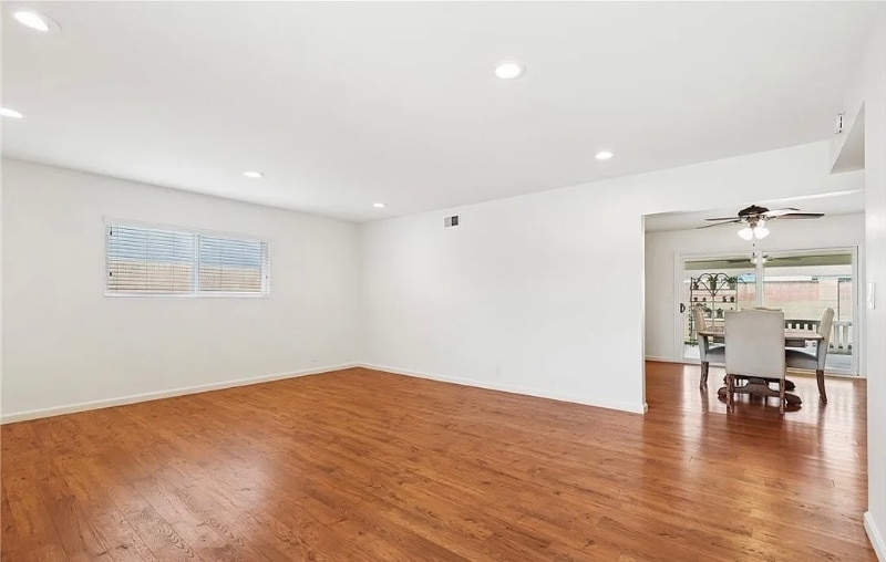 Building Photo - 2205 E Quincy Ave