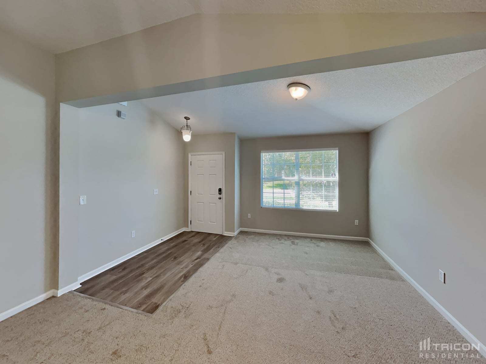 Building Photo - 11083 Campus Heights Ln