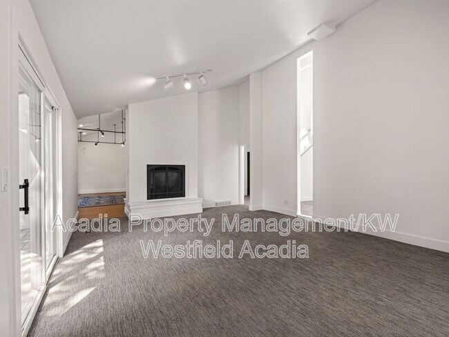 Building Photo - 11107 Gambel Oak Cir