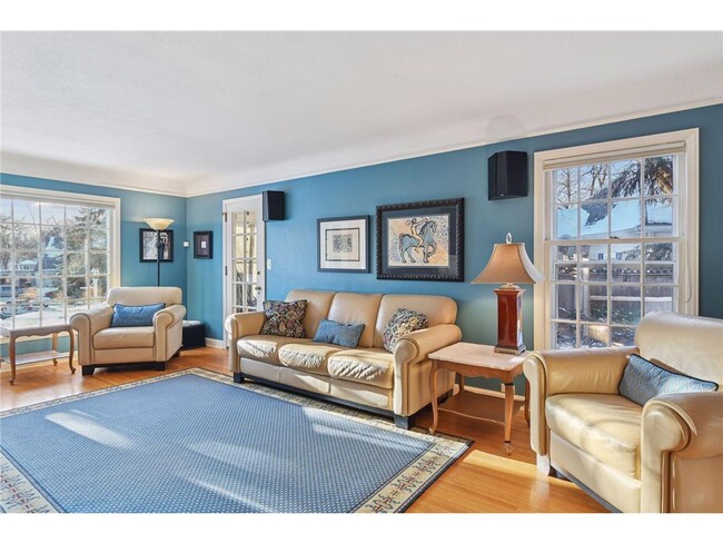 Building Photo - 3 Edina Ct