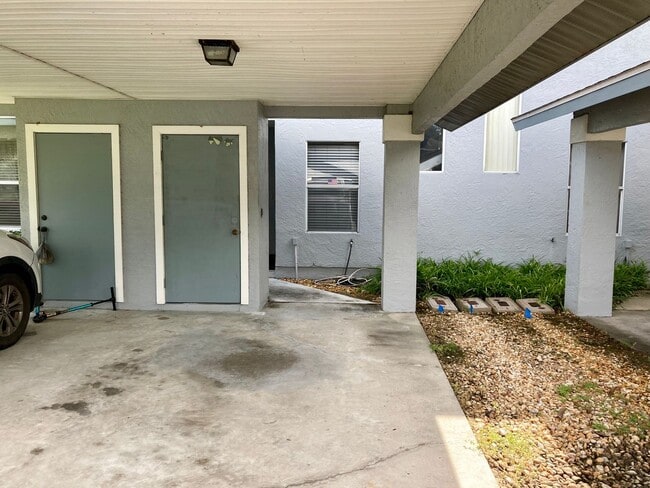 Building Photo - Pelican Cove Condo