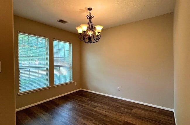 Building Photo - 15919 Angler Bend Dr