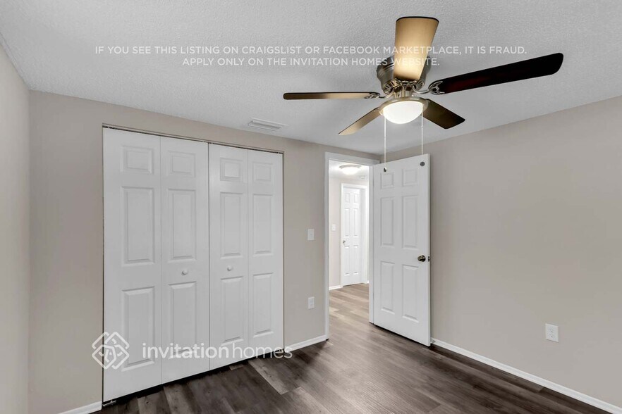 Building Photo - 8735 Spanish Moss Dr