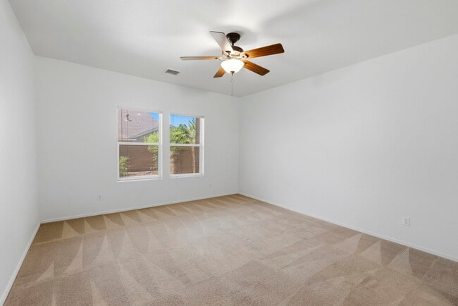 Building Photo - 12683 E Viento St