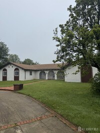 Building Photo - 501 Buckelew Ave