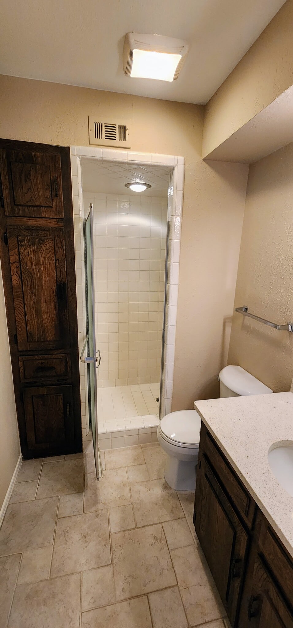 Building Photo - 7737 Village Trail Dr