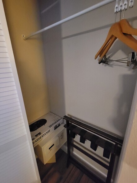 Building Photo - 1909 S Atlantic Ave