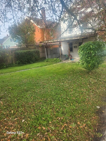 Building Photo - 501 Crawford Ave