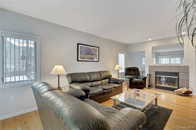 Building Photo - 99 Summit Ave