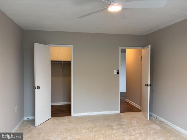 Building Photo - 1200 S Arlington Ridge Rd