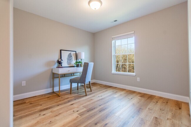 Building Photo - 3449 Frylee Ct