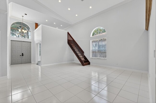 Building Photo - 6249 NW 78th Manor