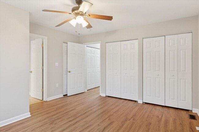 Building Photo - 3B/4B Townhome in Phoenixville!