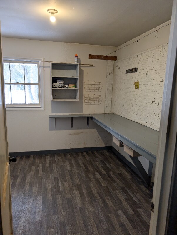 Building Photo - 3001 El Camino Dr