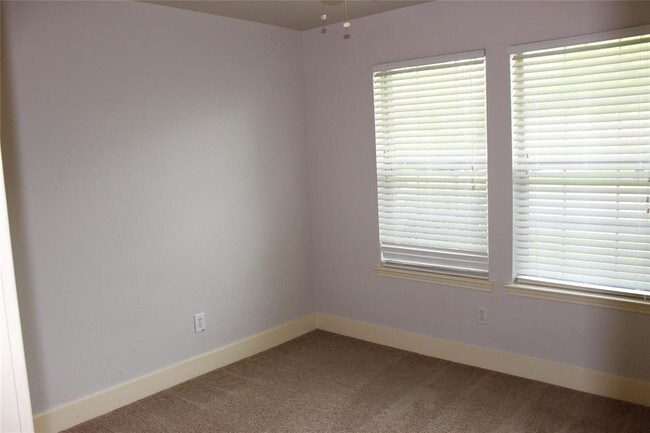 Building Photo - 17411 Marlin Spike Way