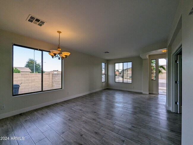 Building Photo - 15432 W Tasha Cir