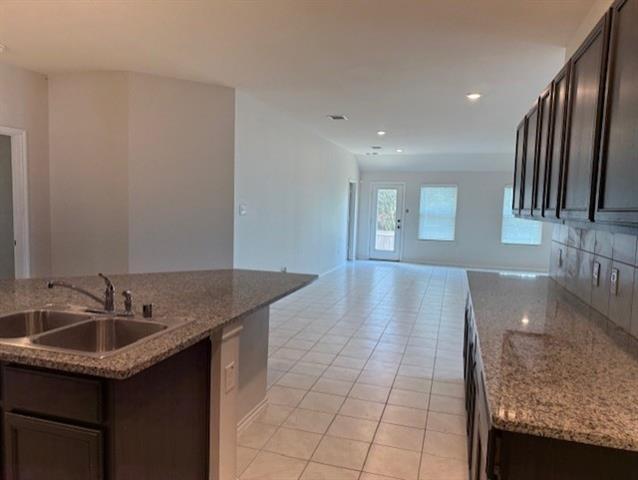 Building Photo - 1305 Meadow Creek Ct