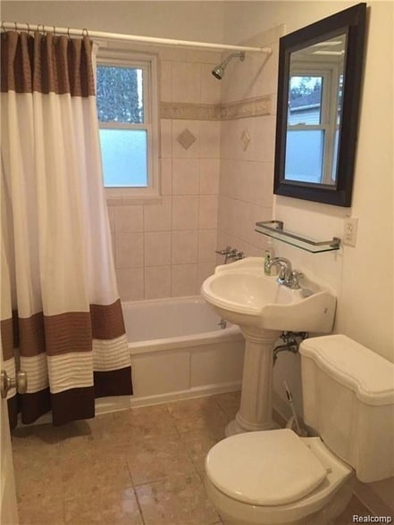 Building Photo - 541 Mary Ellen Rd