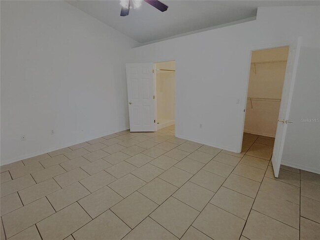 Building Photo - 3668 SW 133rd Loop