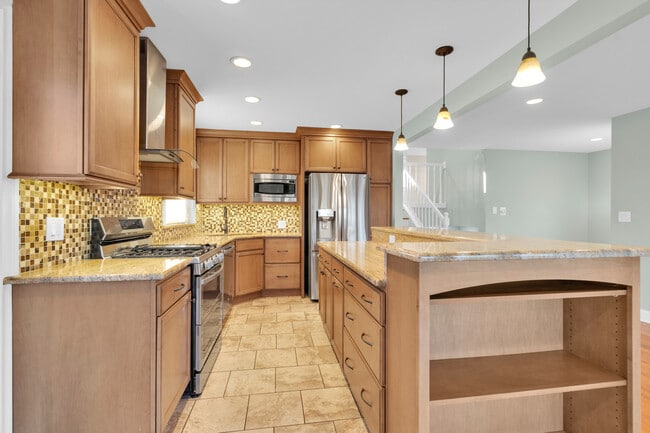 Building Photo - 9314 Menard Ave