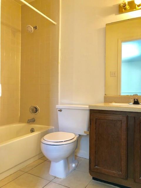 Building Photo - 6701 Dickens Ferry Rd