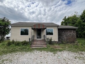 Building Photo - 891 U.S. 51 S