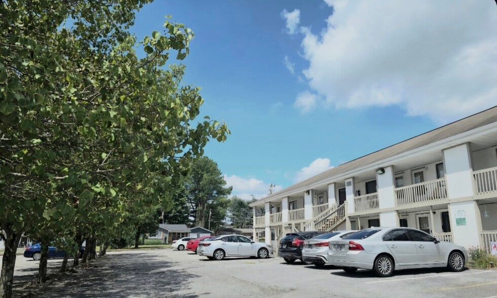 Building Photo - Century Square Apartments