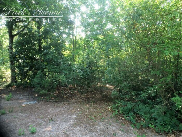 Building Photo - 102 Shannon Chase Dr