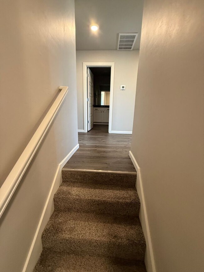Building Photo - 7736 Westhall Pl