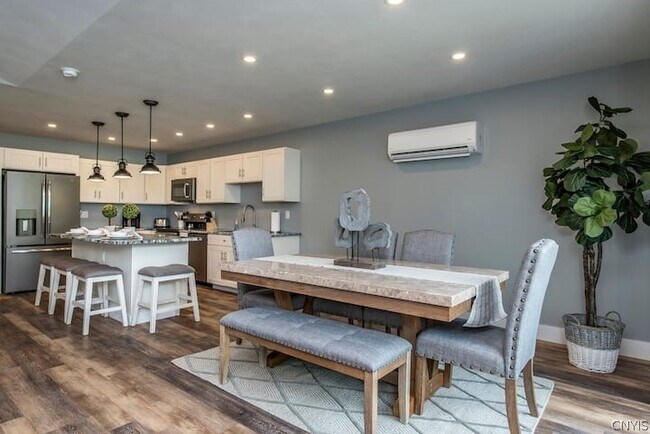 Building Photo - 103 Sand Piper