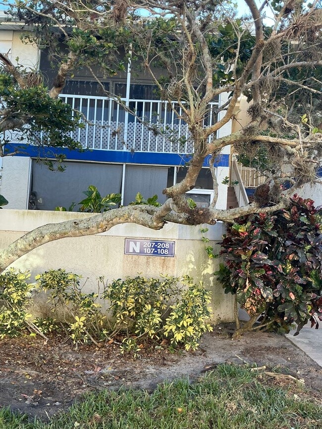 Building Photo - Midport 1 2nd floor Condo unit 1 bedroom 1...