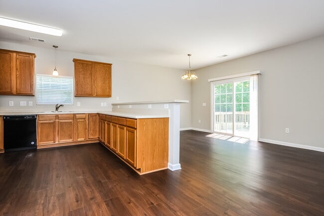 Building Photo - 801 Widewaters Parkway