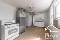 Building Photo - 2334 N Ridgeway Ave