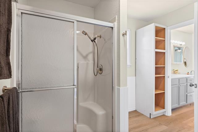 Building Photo - 201 Gail Dr