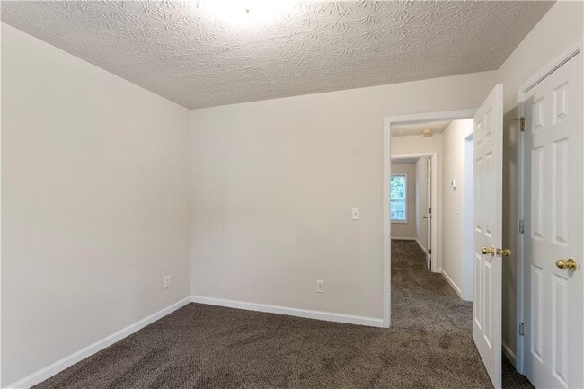 Building Photo - 1460 Wynsong Ct