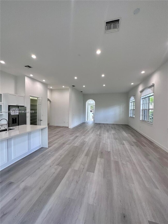 Building Photo - 11123 NW 71st Terrace