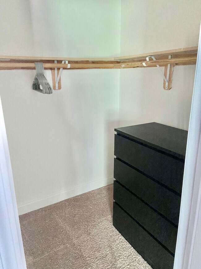 Building Photo - 331 Jefferson St