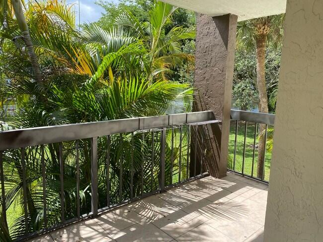 west balcony - 955 Egret Cir