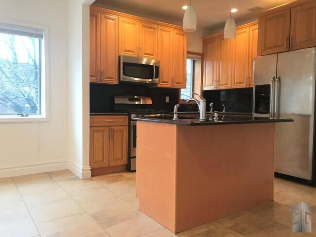 Primary Photo - 3 bedroom in BROOKLYN NY 11225