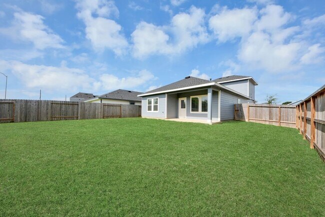 Building Photo - 13517 Heritage Mdw Ln