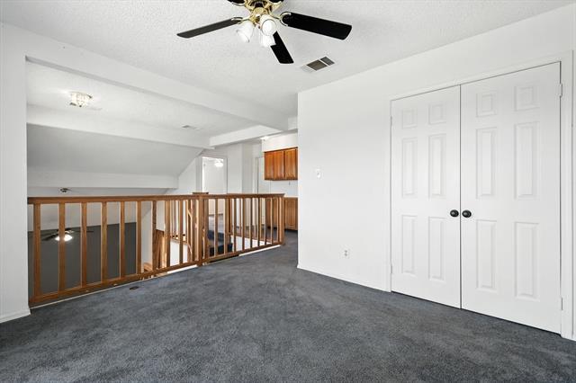 Building Photo - 990 Acorn Dr