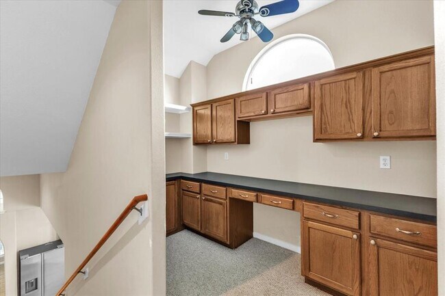 Building Photo - 5009 Hibiscus Valley Dr