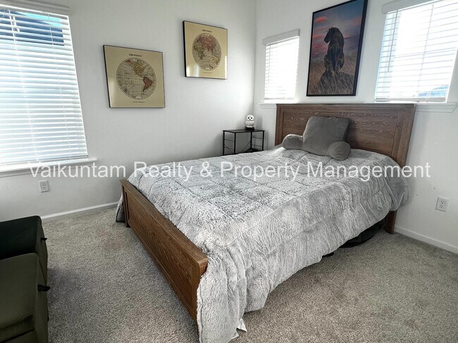 Building Photo - 377 Brookgreen Wy