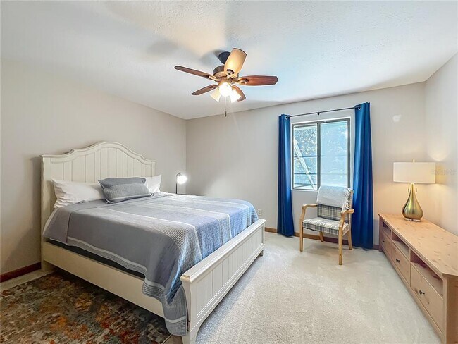 Building Photo - 4661 SW 7th Avenue Rd