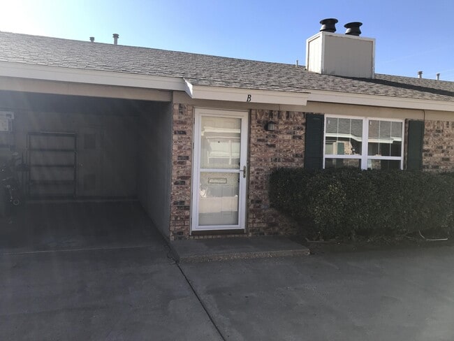 Primary Photo - 5620 Brownfield Dr