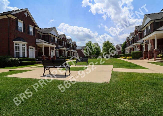 Building Photo - Move In Ready 2 Bd 2 BA Condo in Shelby Twp