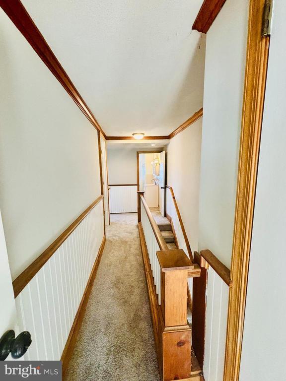 Building Photo - 243 Hall St