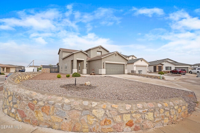 Building Photo - 12001 Old Mesquite Way
